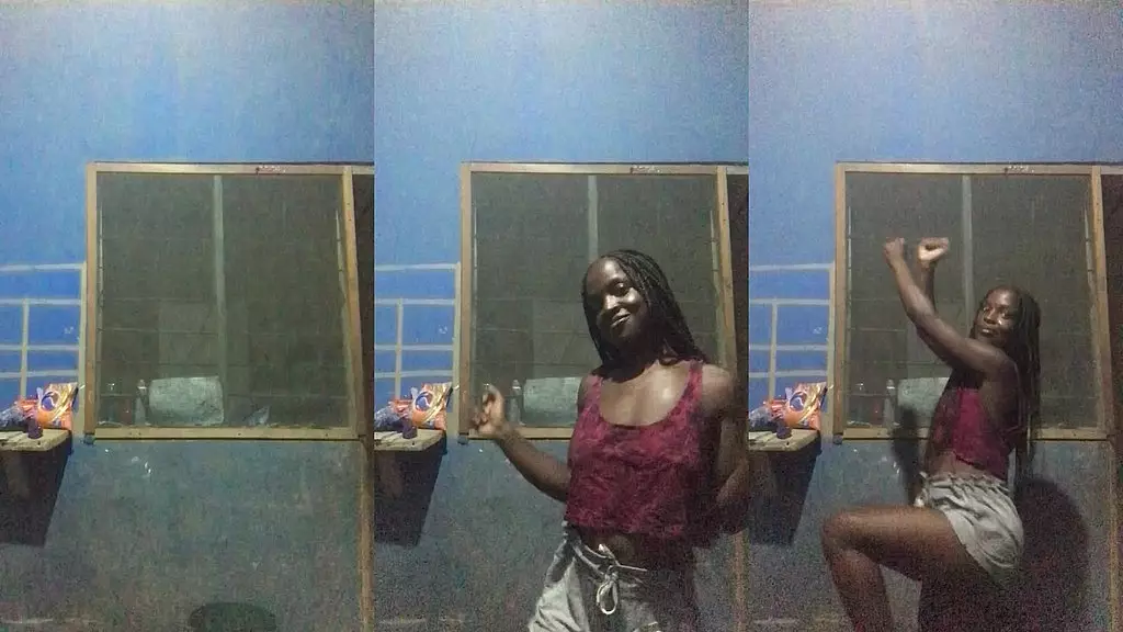 watch crazybitch6 enjoy some cool music whiles twerking till she masturbated