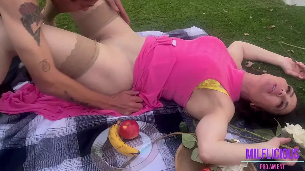 sexy step family picnic