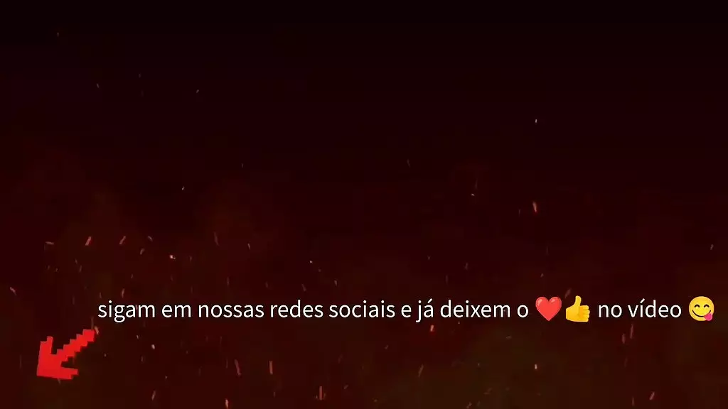 corninho dirigindo e eu cavalgando no dotado no banco de tras, aguardem pela continuacao