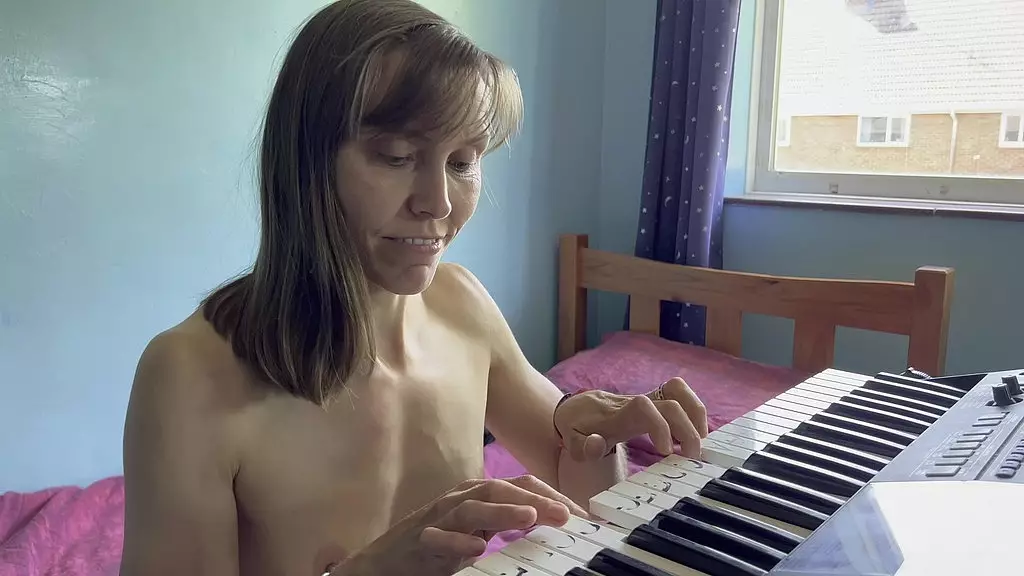 playing the keyboard in the nude